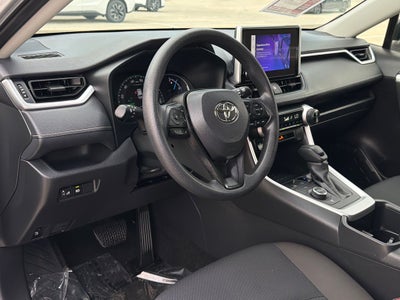 2025 Toyota RAV4 Hybrid LE
