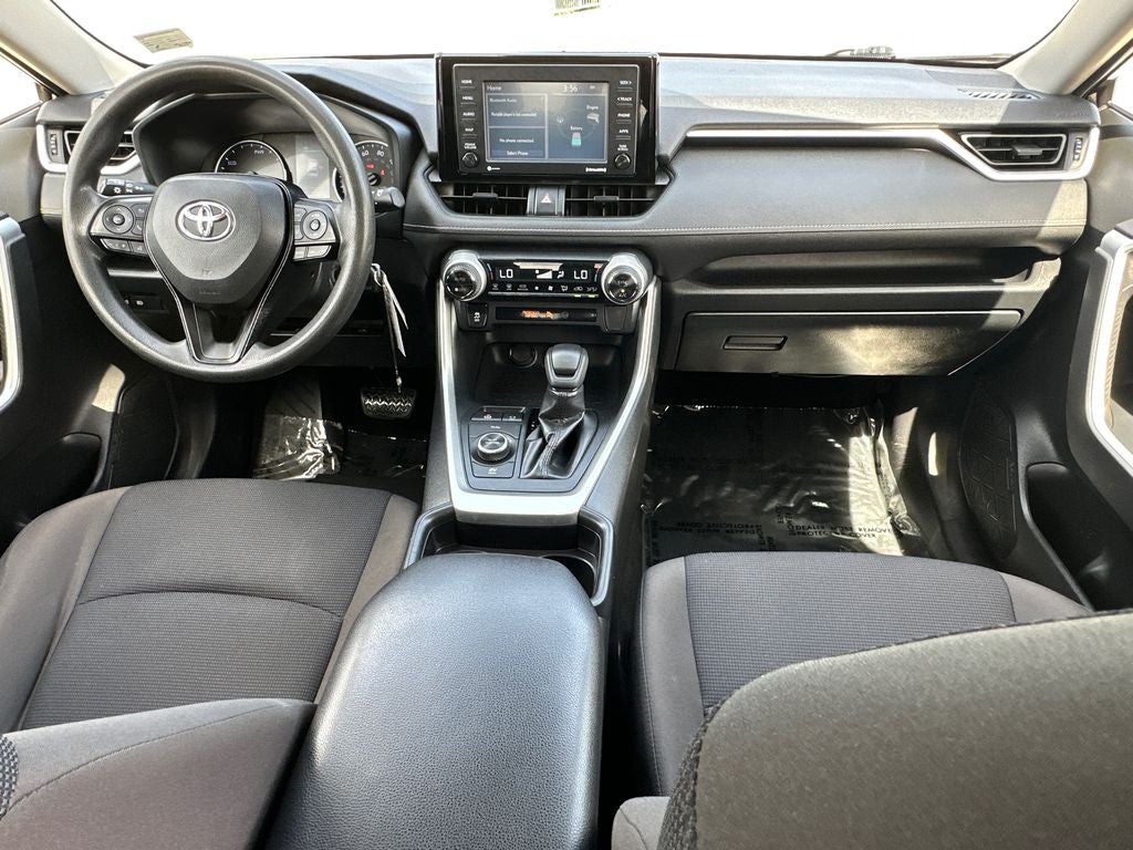 2020 Toyota RAV4 Hybrid LE