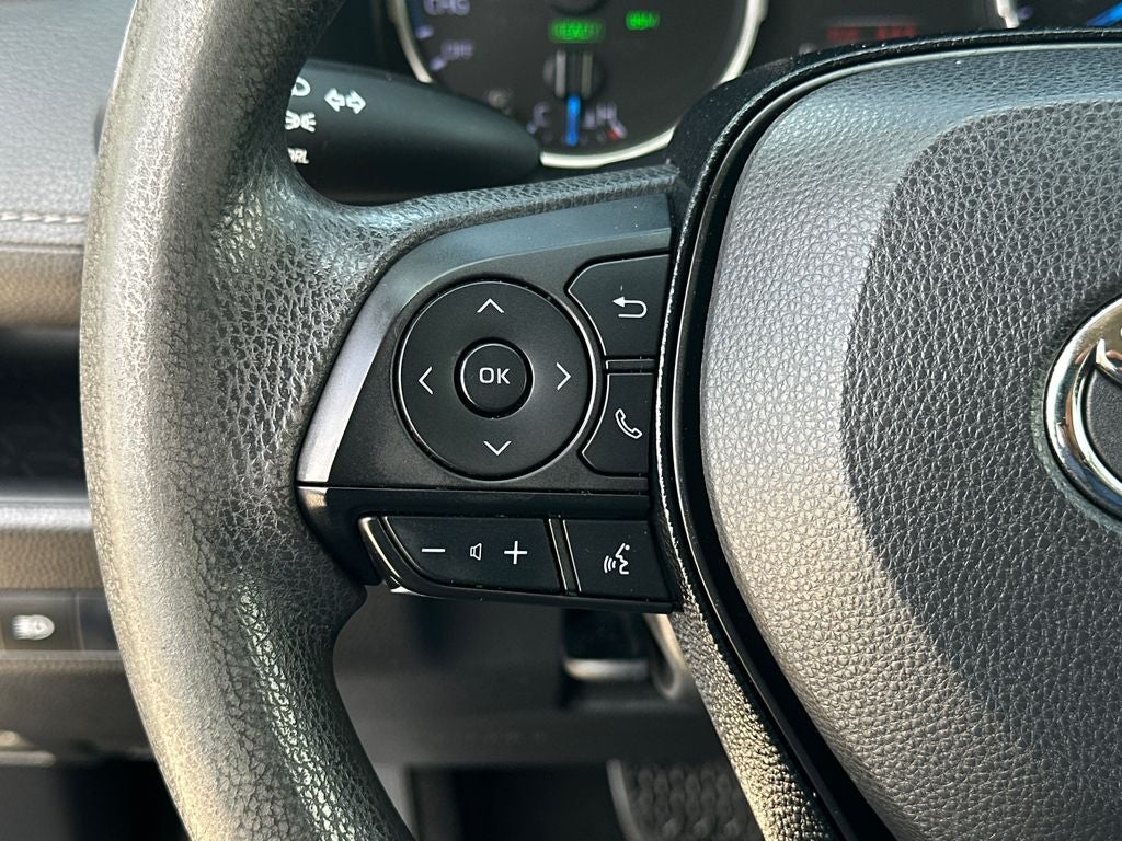 2020 Toyota RAV4 Hybrid LE