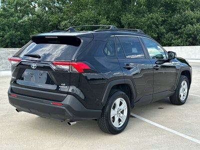 2020 Toyota RAV4 Hybrid LE