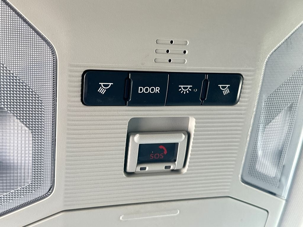 2020 Toyota RAV4 Hybrid LE