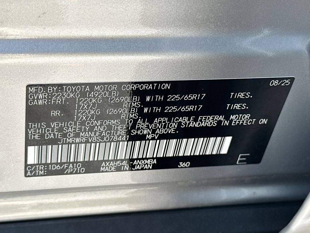 2025 Toyota RAV4 Hybrid XLE