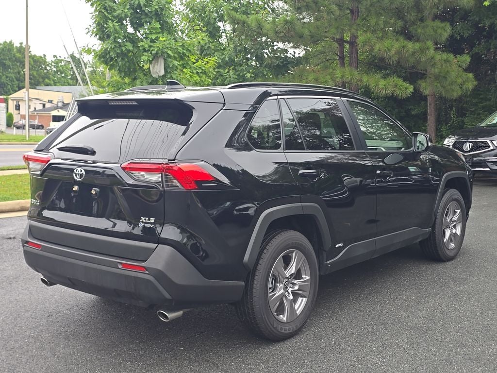2025 Toyota RAV4 Hybrid XLE