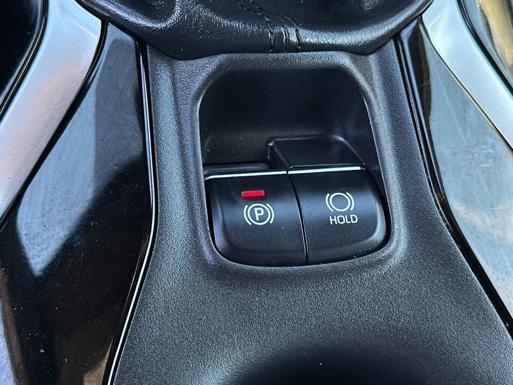 2021 Toyota Corolla Hatchback XSE