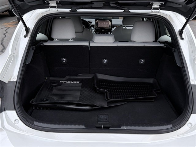 2022 Toyota Corolla Hatchback SE