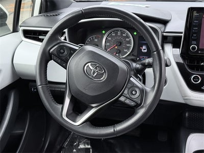 2022 Toyota Corolla Hatchback SE