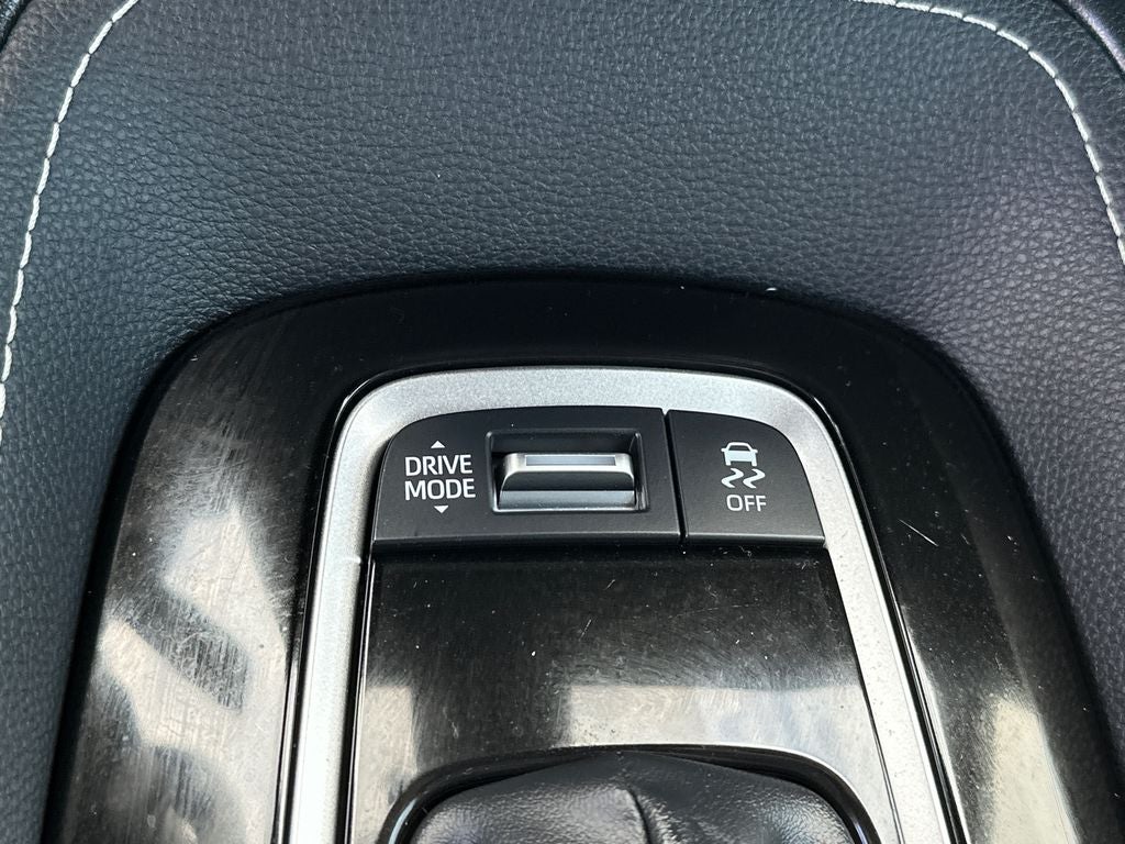 2024 Toyota Corolla Hatchback SE