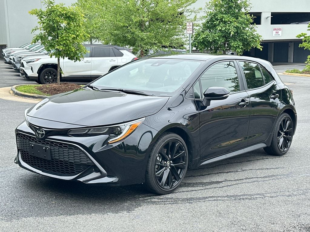 2020 Toyota Corolla Hatchback SE Nightshade Edition