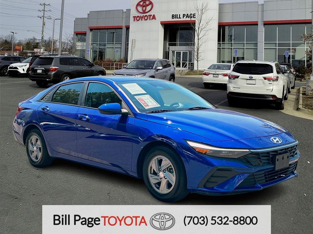 2024 Hyundai Elantra 2.0 SE IVT's photo