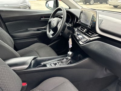 2021 Toyota C-HR LE