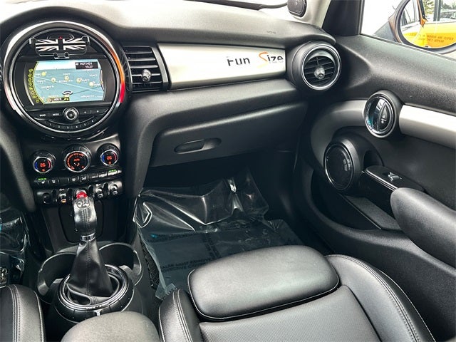 2015 MINI Cooper S Base