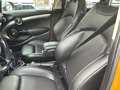 2015 MINI Cooper S Base